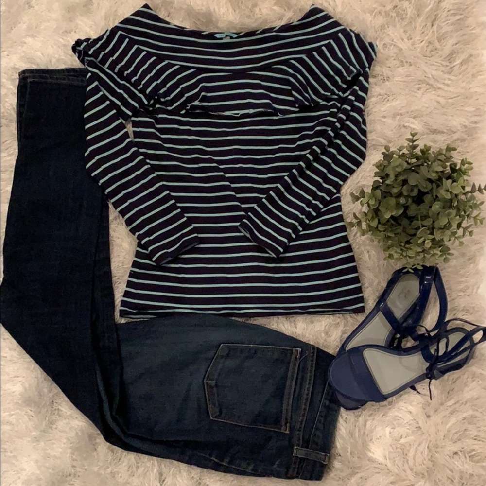 GUC Leifnotes Ruffle LSlv Navy Striped Tee (S)
